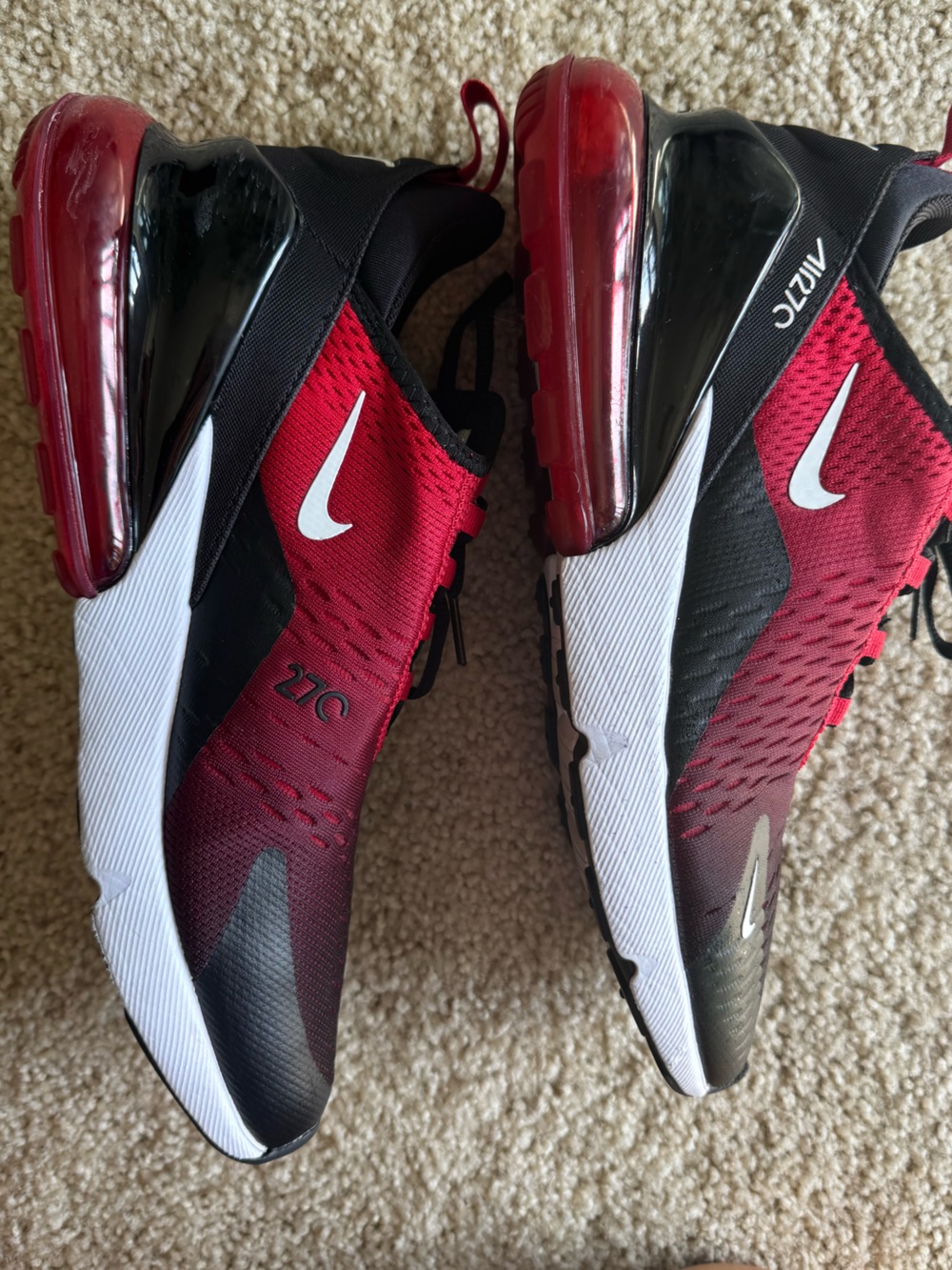 Nike Air Max 270 - Picture 8 of 12